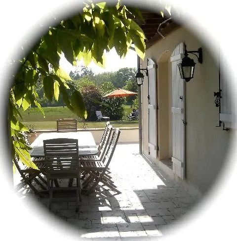L'Oisette Bed & Breakfast Epiniac 5*,  France
