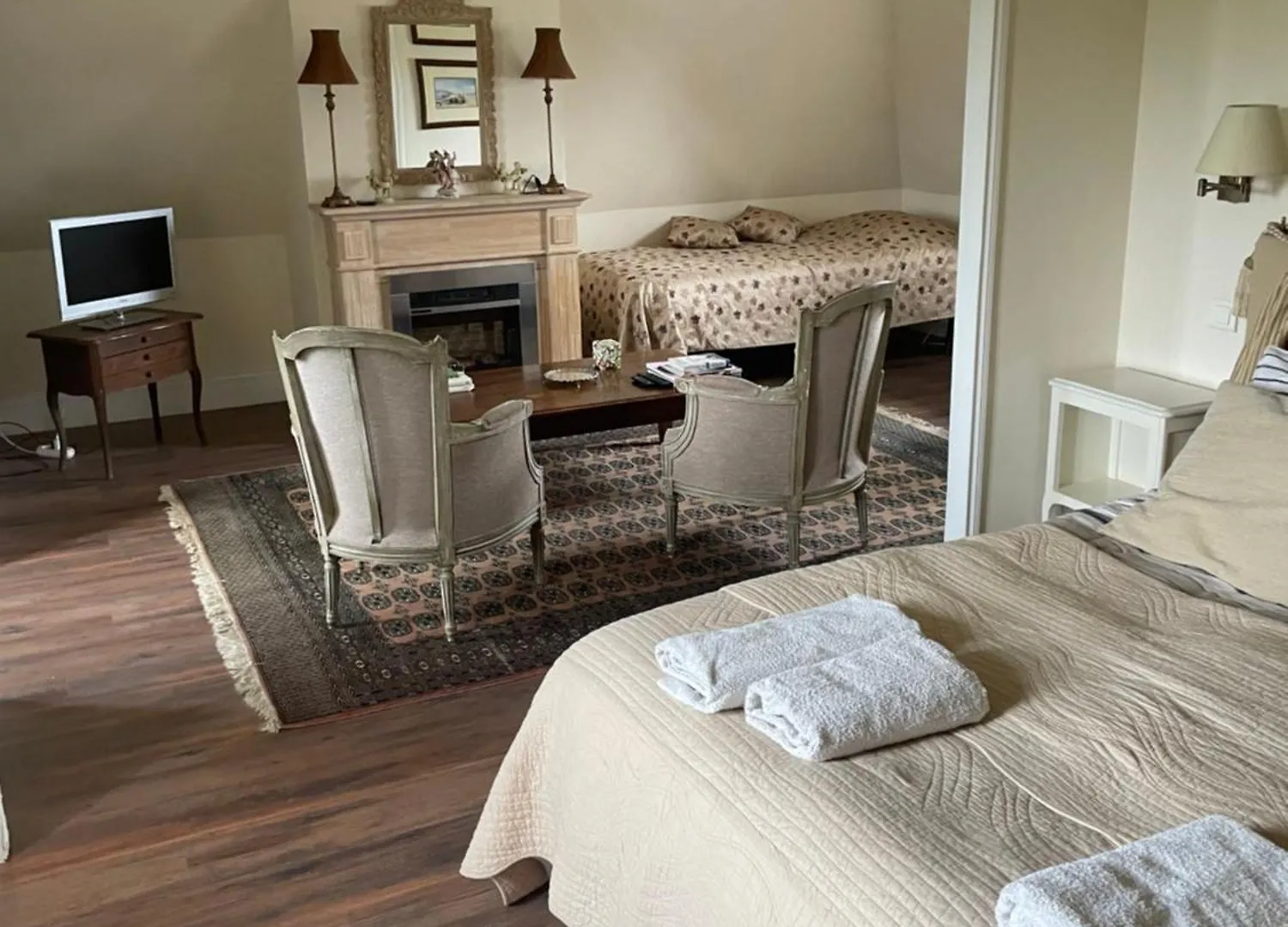 *****  L'Oisette Bed & Breakfast Epiniac France
